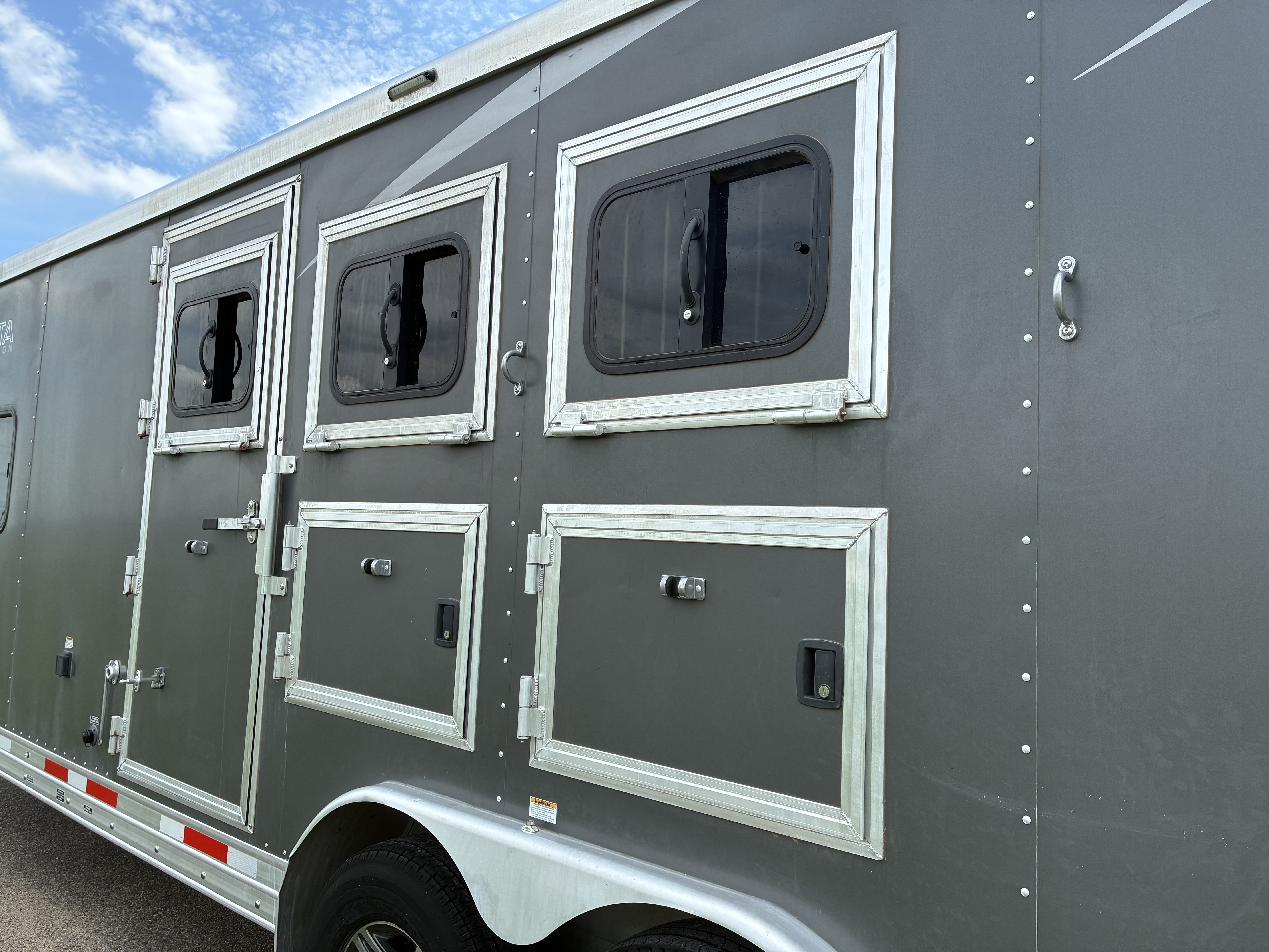 Used 2023 Lakota AC839 Horse Trailer