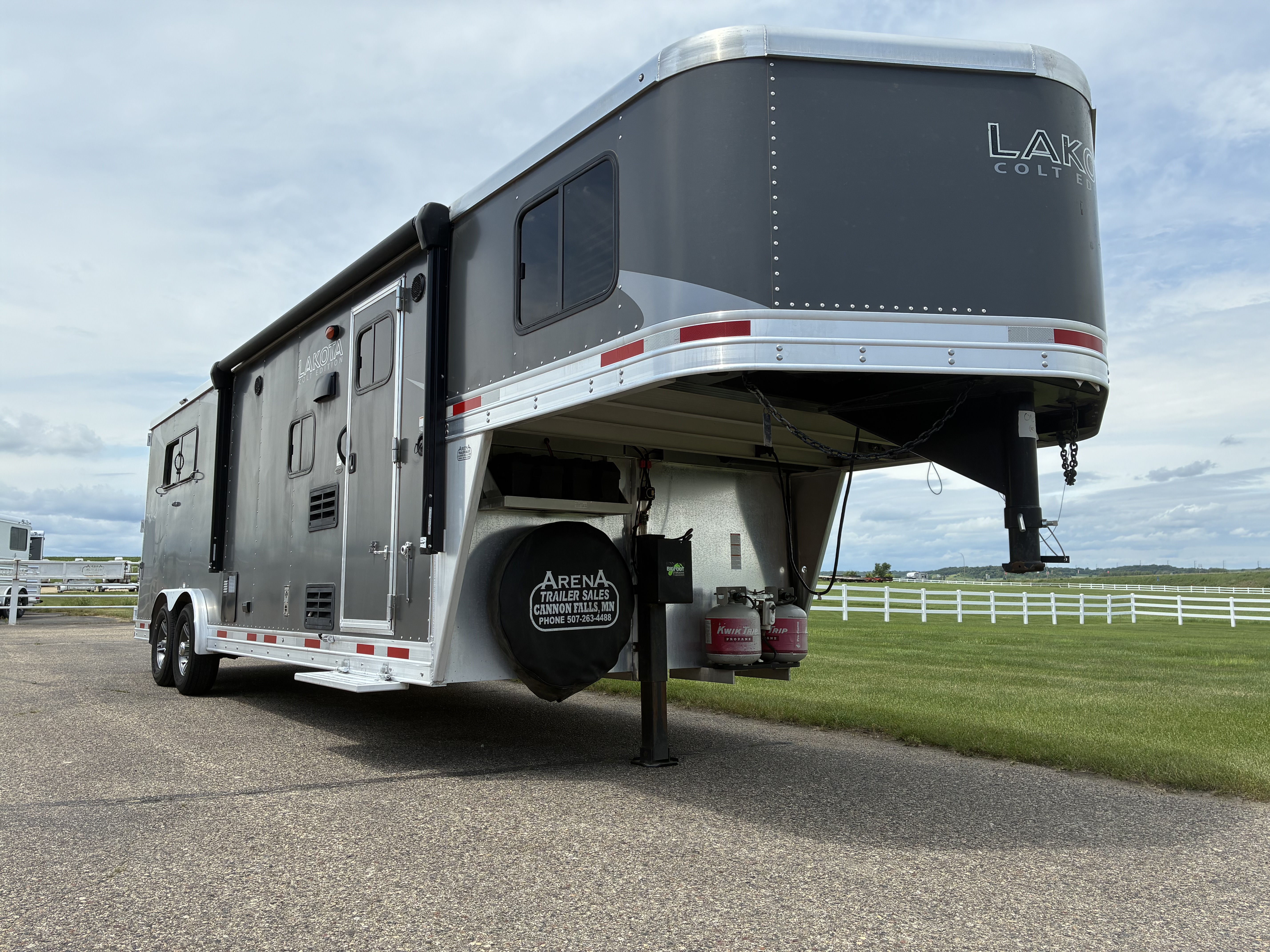 Used 2023 Lakota AC839 Horse Trailer
