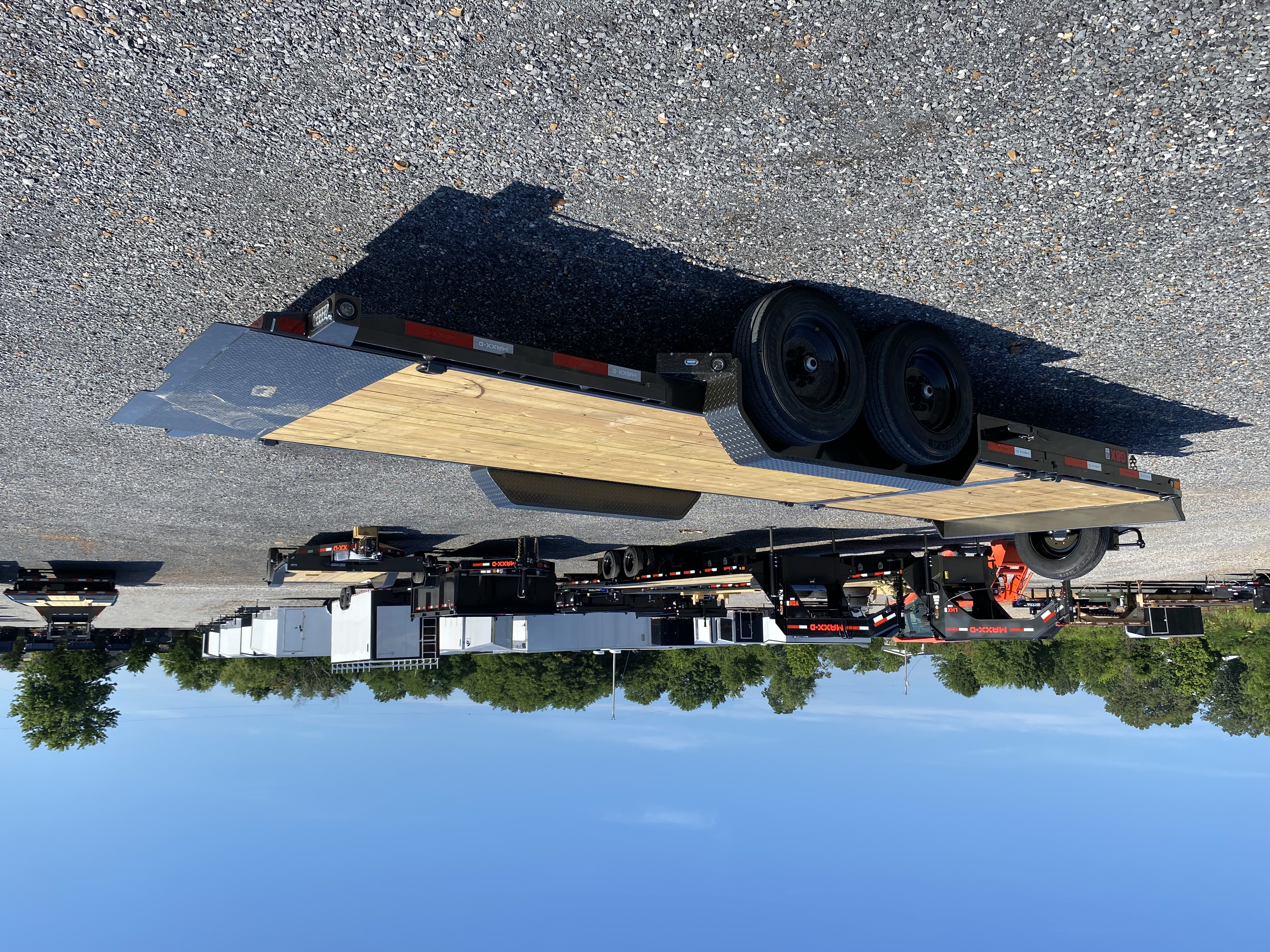 New 2026 MAXXD 83" X 22' 17.5K Tilt Equipment Trailer