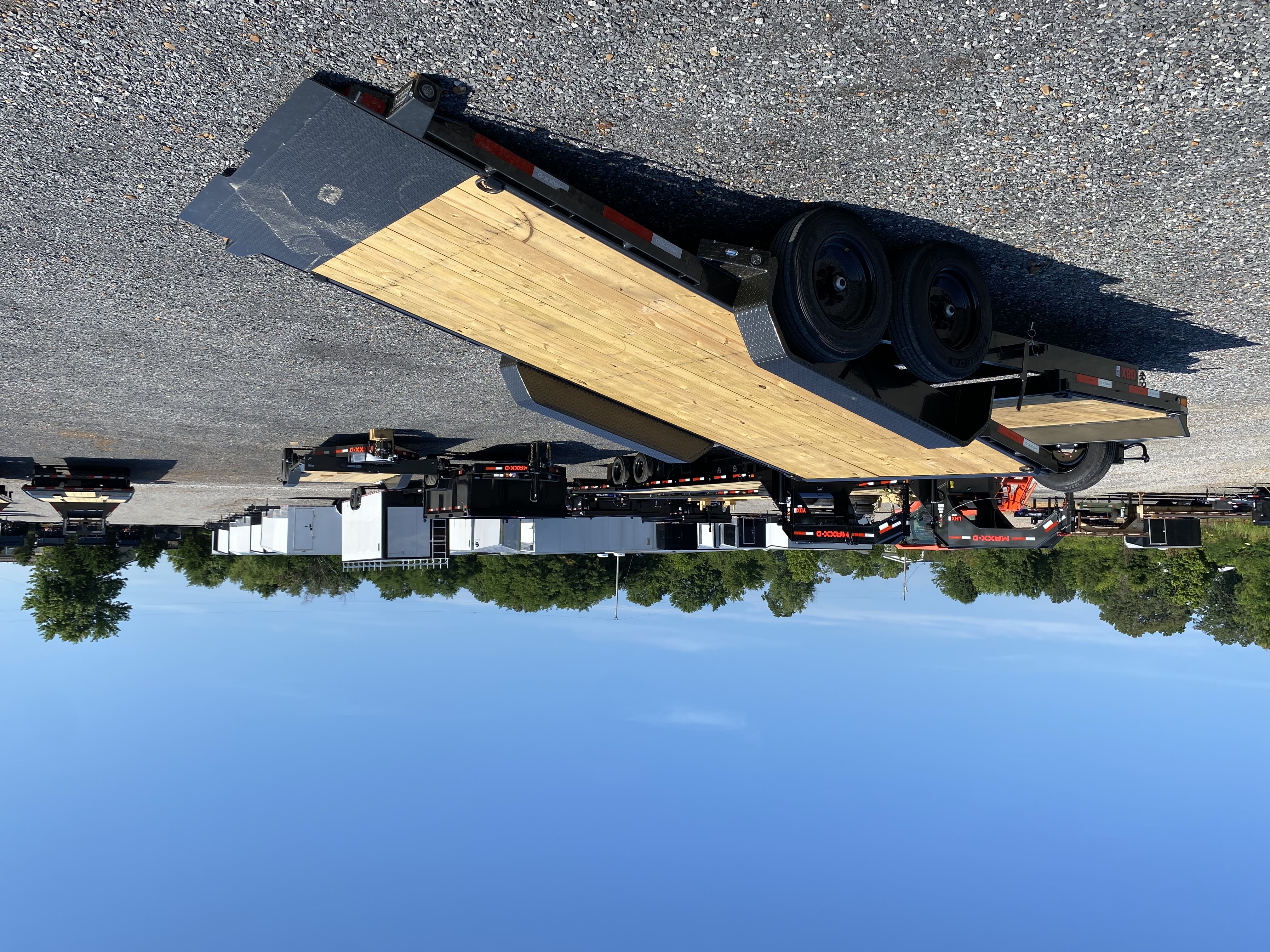 New 2026 MAXXD 83" X 22' 17.5K Tilt Equipment Trailer