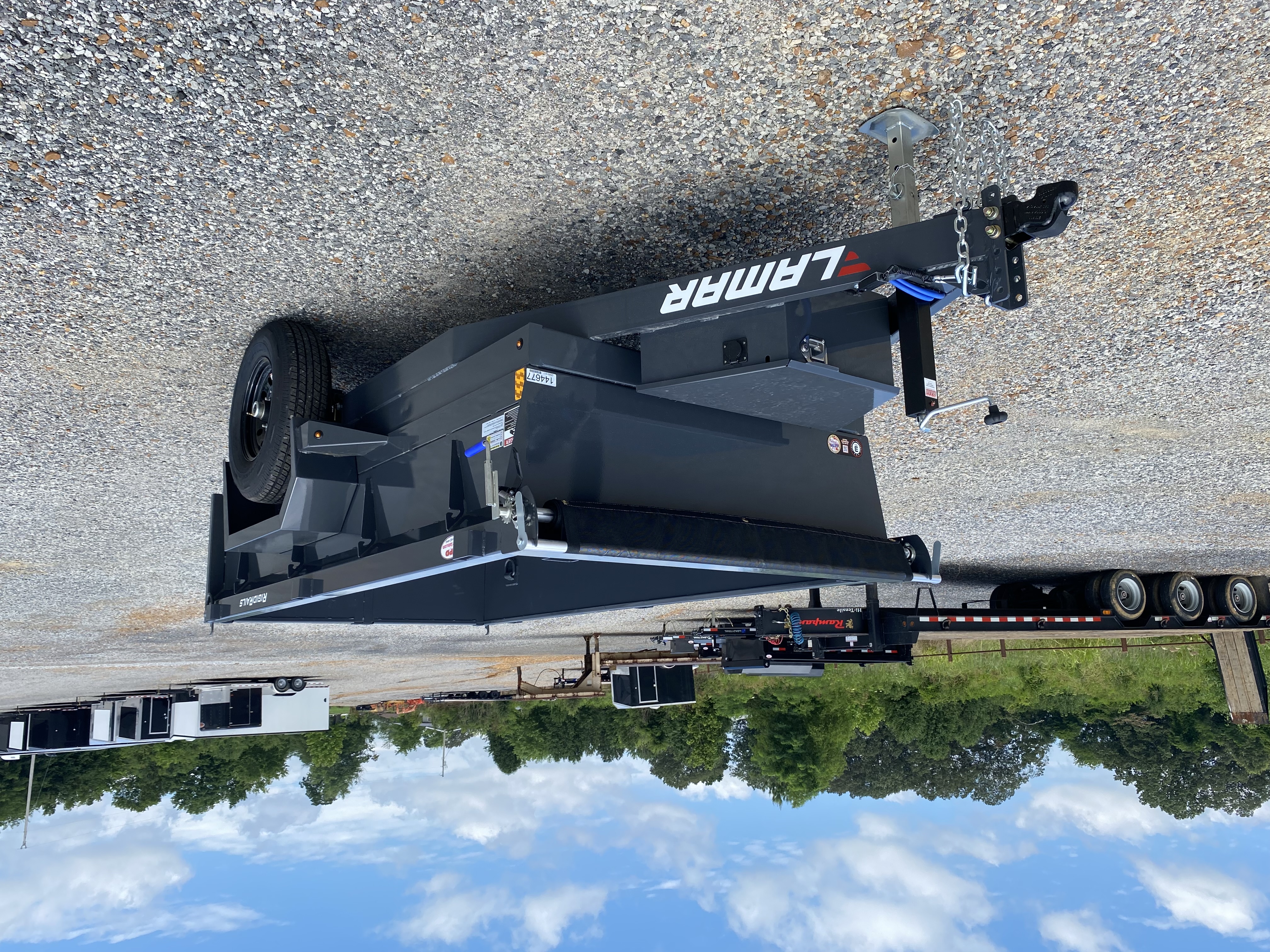 New 2026 Lamar 60 x10' 7k Dump Trailer